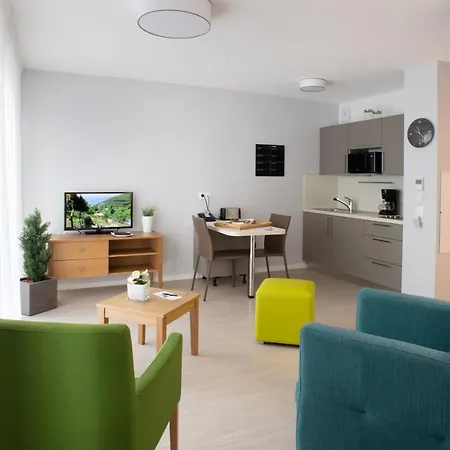 Domitys Seniors - La Palangre 4* ル・トレポール